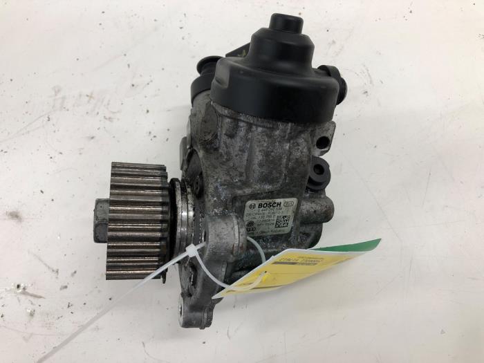 Gebrauchte Dieselpumpe Skoda Rapid Spaceback 1.6 TDI 16V Preis € 156,45 Margenregelung angeboten von Wessel Parts & Service B.V.