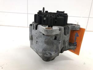 Dynamo from a Mercedes-Benz Citan (415.6) 1.5 109 CDI 2013