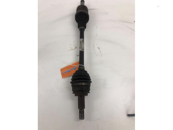 Begagnade Drivaxel, vänster fram Mercedes Citan (415.6) 1.5 109 CDI Pris € 82,95 Marginaltabell erbjuds av Wessel Parts & Service B.V.
