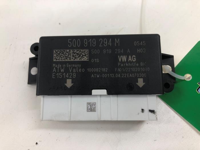 Usados Módulo PDC Audi TTS (FV3/FVP) Precio € 61,95 Norma de margen ofrecido por Wessel Parts & Service B.V.
