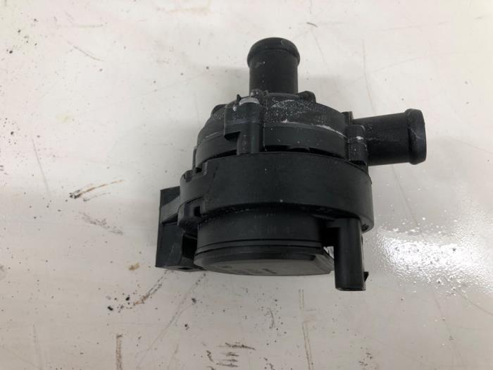 Begagnade Vattenpump Audi TTS (FV3/FVP) Pris € 36,75 Marginaltabell erbjuds av Wessel Parts & Service B.V.