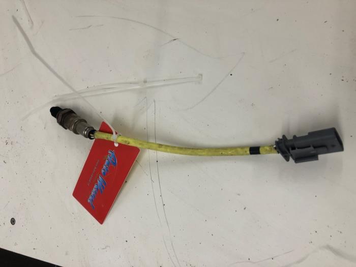 Usagé Sonde lambda Opel Mokka 1.2 Turbo 12V Prix € 40,95 Règlement à la marge proposé par Wessel Parts & Service B.V.