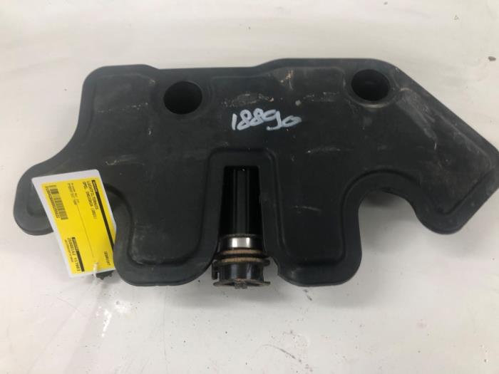 Begagnade Luftfilterhus Opel Insignia Grand Sport 1.5 CDTI 12V Pris € 61,95 Marginaltabell erbjuds av Wessel Parts & Service B.V.