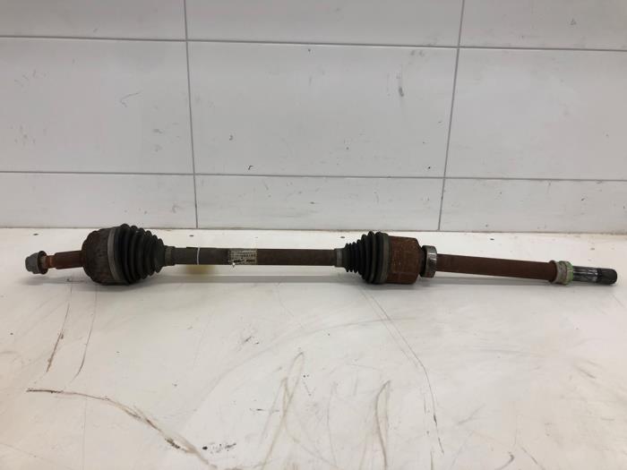 Begagnade Drivaxel, höger fram Renault Master III (EV/HV/UV/VA/VB/VD/VF/VG/VJ) 2.3 Energy dCi 180 Twin Turbo 16V FWD Pris € 156,45 Marginaltabell erbjuds av Wessel Parts & Service B.V.