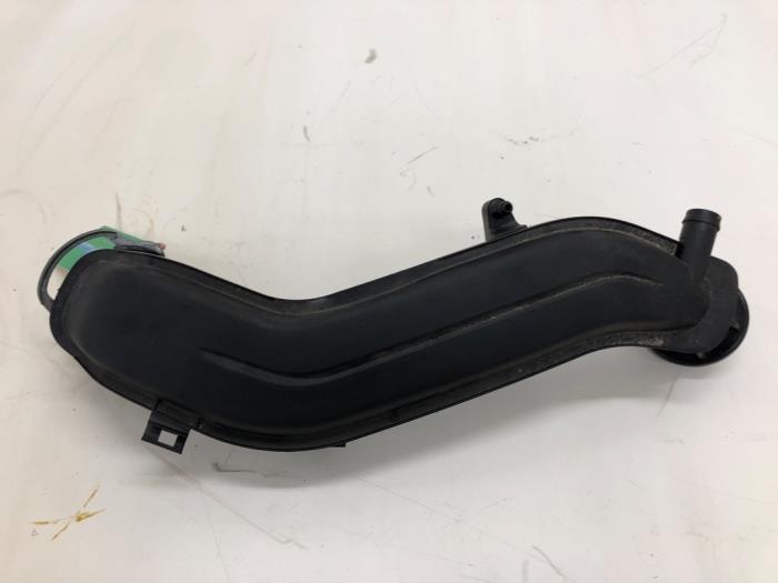 Usagé Tube intercooler Volkswagen Golf Prix € 51,45 Règlement à la marge proposé par Wessel Parts & Service B.V.