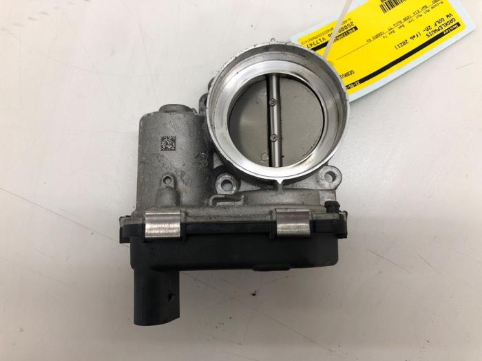 Usagé Boîtier accélérateur Volkswagen Golf Prix € 40,95 Règlement à la marge proposé par Wessel Parts & Service B.V.