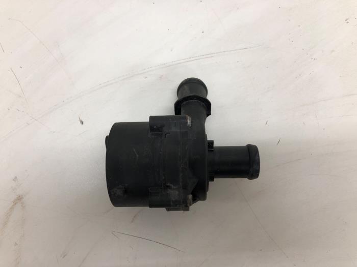 Begagnade Vattenpump Volkswagen Golf Pris € 30,45 Marginaltabell erbjuds av Wessel Parts & Service B.V.