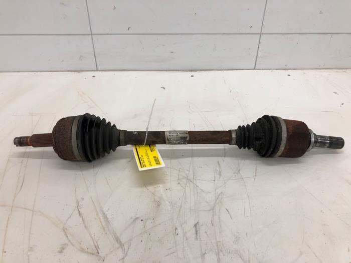 Begagnade Drivaxel, vänster fram Renault Master III (EV/HV/UV/VA/VB/VD/VF/VG/VJ) 2.3 Energy dCi 180 Twin Turbo 16V FWD Pris € 156,45 Marginaltabell erbjuds av Wessel Parts & Service B.V.