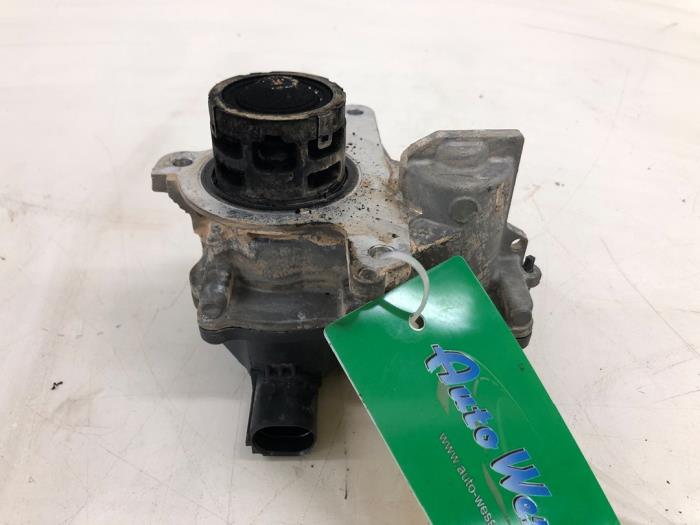 Gebrauchte AGR Ventil Volkswagen Passat Variant (3G5) 2.0 TDI 16V 150 Preis € 93,45 Margenregelung angeboten von Wessel Parts & Service B.V.