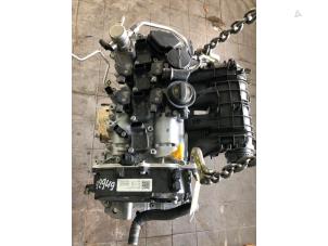 Engine from a Seat Leon Sportstourer (KLF) 1.5 eTSI 16V 2024