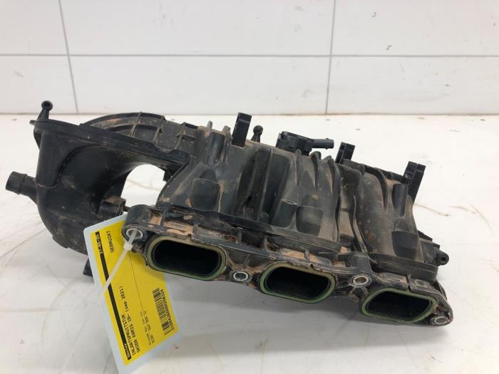 Gebrauchte Ansaugbrugge Skoda Kamiq Preis € 131,25 Margenregelung angeboten von Wessel Parts & Service B.V.