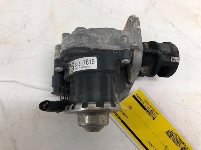 Gebrauchte AGR Ventil Opel Insignia Grand Sport 1.5 CDTI 12V Preis € 103,95 Margenregelung angeboten von Wessel Parts & Service B.V.
