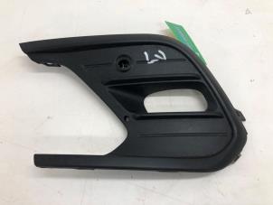 Usagé Carénage avant gauche Volkswagen Polo VI (AW1) 1.0 TSI 12V Prix € 49,00 Règlement à la marge proposé par Autobedrijf G.H. Wessel B.V.
