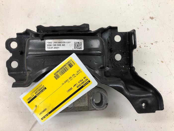 Engine mount Volkswagen Polo VI (AW1), 2017 1.0 TSI 12V, Hatchback, 4-dr, Petrol, 999cc, 70kW (95pk), FWD, CHZL; DKLA; DLAC; DXTA; DUSB, 2017-06 (Used)