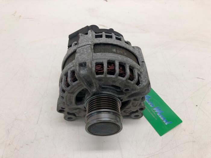 Begagnade Dynamo Volkswagen Polo VI (AW1) 1.0 TSI 12V Pris € 82,95 Marginaltabell erbjuds av Wessel Parts & Service B.V.