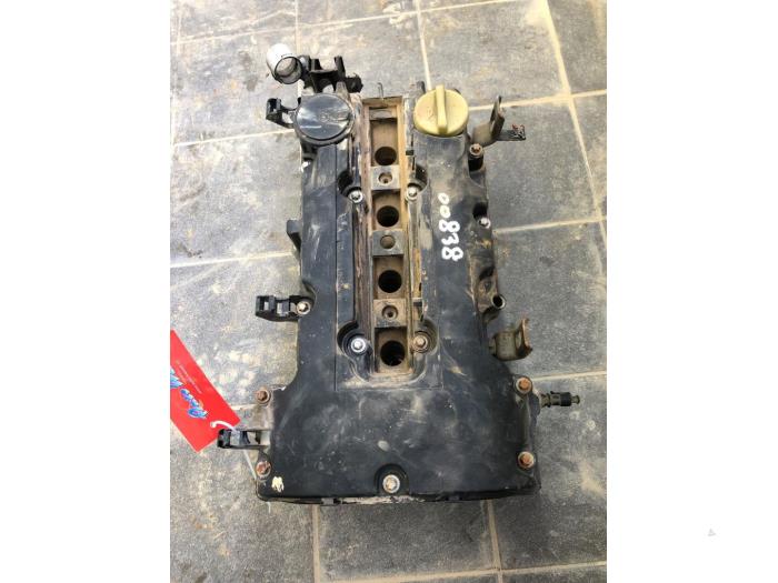 Begagnade Topplock Opel Corsa E 1.4 16V Pris € 471,45 Marginaltabell erbjuds av Wessel Parts & Service B.V.