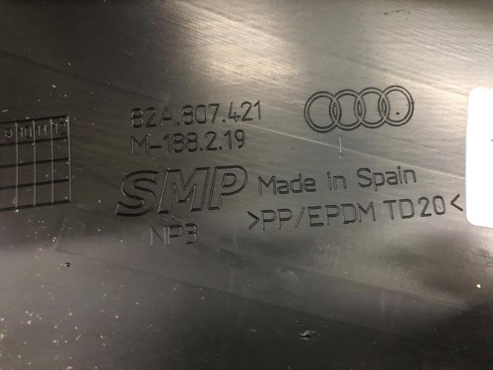 Begagnade Diffuser, bakre stötfångare Audi A1 Pris € 61,95 Marginaltabell erbjuds av Wessel Parts & Service B.V.