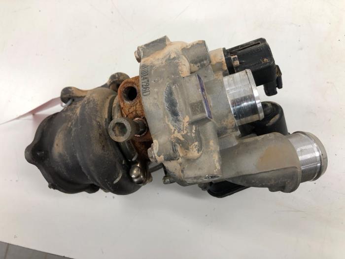 Gebrauchte Turbo Opel Grandland (X) 1.6 Turbo 16V Hybrid Preis auf Anfrage angeboten von Wessel Parts & Service B.V.