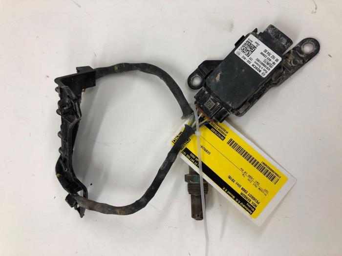 Usados Sensor Nox Peugeot 2008 (CU) 1.5 BlueHDi 100 Precio € 51,45 Norma de margen ofrecido por Wessel Parts & Service B.V.