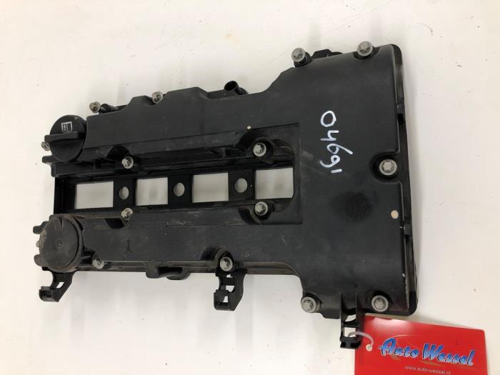 Gebrauchte Ventildeckel Opel Astra J (PC6/PD6/PE6/PF6) 1.4 Turbo 16V Preis € 103,95 Margenregelung angeboten von Wessel Parts & Service B.V.