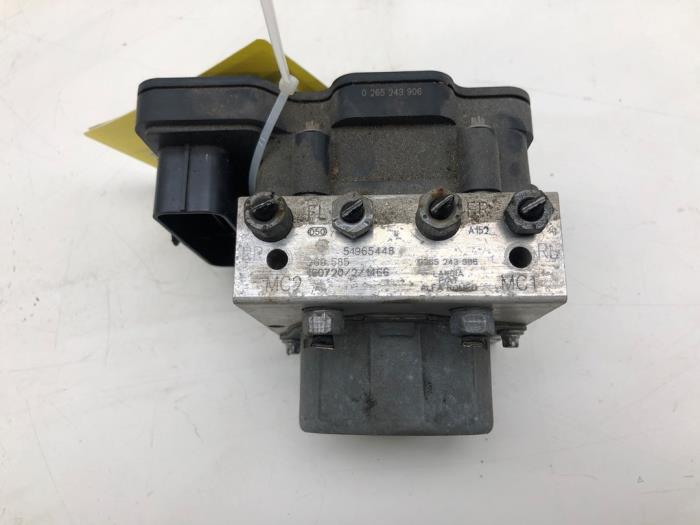 Begagnade ABS-pump Fiat Panda (312) 1.2 69 Pris € 103,95 Marginaltabell erbjuds av Wessel Parts & Service B.V.