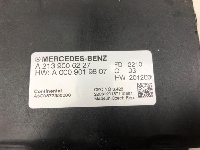 Usagé Ordinateur divers Mercedes B (W247) 1.3 B-250 e Turbo 16V Prix € 82,95 Règlement à la marge proposé par Wessel Parts & Service B.V.