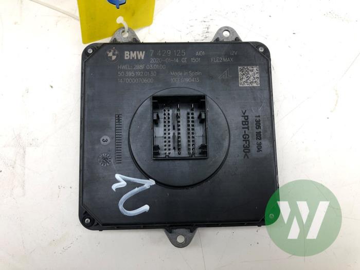 Używane Modułowy reflektor LED BMW X1 (F48) sDrive 20i 2.0 16V Twin Power Turbo Cena € 183,75 Procedura marży oferowane przez Wessel Parts & Service B.V.