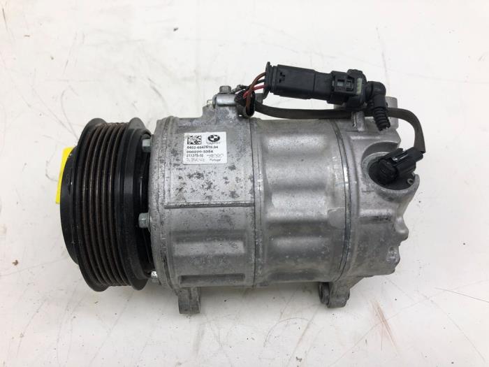 Usagé Compresseur de clim BMW X1 (F48) sDrive 20i 2.0 16V Twin Power Turbo Prix € 418,95 Règlement à la marge proposé par Wessel Parts & Service B.V.