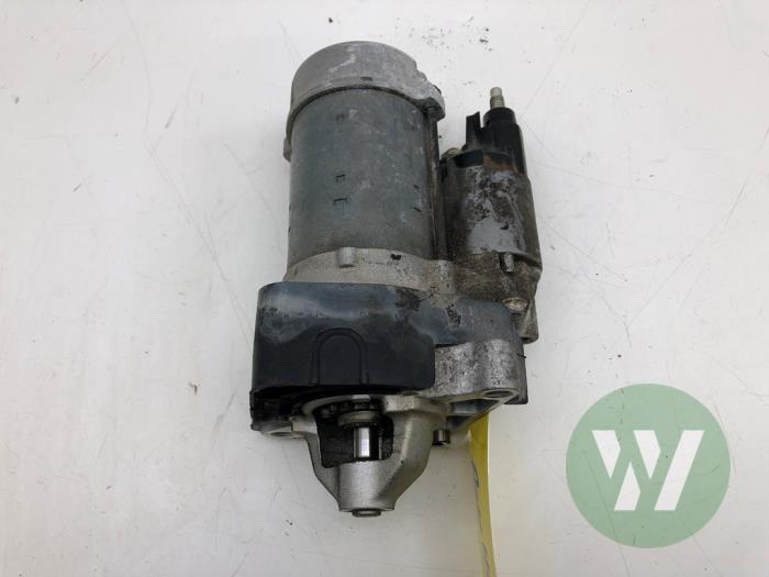 Begagnade Startmotor BMW X1 (F48) sDrive 20i 2.0 16V Twin Power Turbo Pris € 131,25 Marginaltabell erbjuds av Wessel Parts & Service B.V.