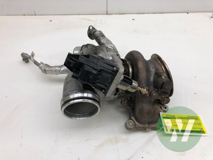 Używane Turbo BMW X1 (F48) sDrive 20i 2.0 16V Twin Power Turbo Cena € 523,95 Procedura marży oferowane przez Wessel Parts & Service B.V.