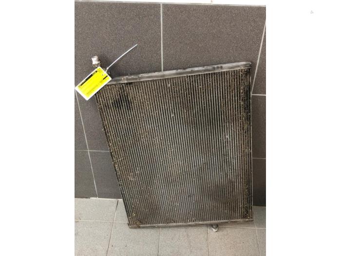 Usagé Radiateur Mercedes GLC (X253) 2.2 250d 16V BlueTEC 4-Matic Prix € 103,95 Règlement à la marge proposé par Wessel Parts & Service B.V.