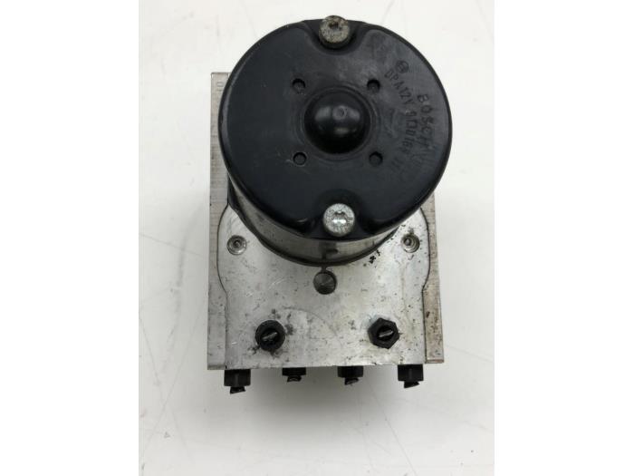 Gebrauchte ABS Pumpe Skoda Fabia (6Y3) 1.4i 16V Preis € 51,45 Margenregelung angeboten von Wessel Parts & Service B.V.