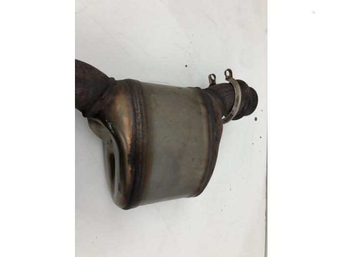 Gebrauchte Auspuff Enddämpfer Opel Vivaro 2.0 Diesel 145 Preis € 236,25 Margenregelung angeboten von Wessel Parts & Service B.V.