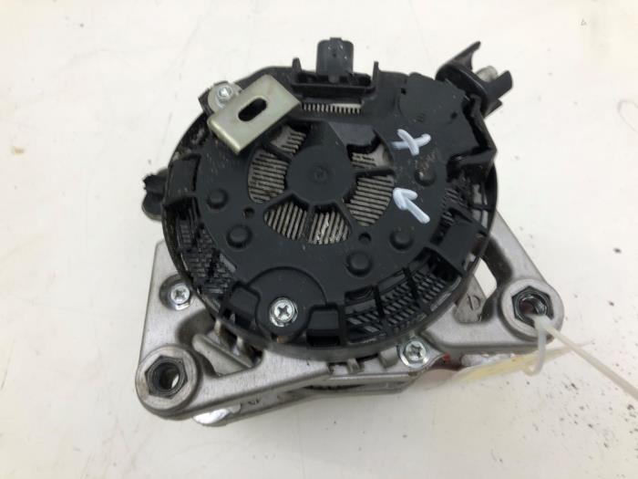 Begagnade Dynamo Opel Vivaro 2.0 Diesel 145 Pris € 156,45 Marginaltabell erbjuds av Wessel Parts & Service B.V.