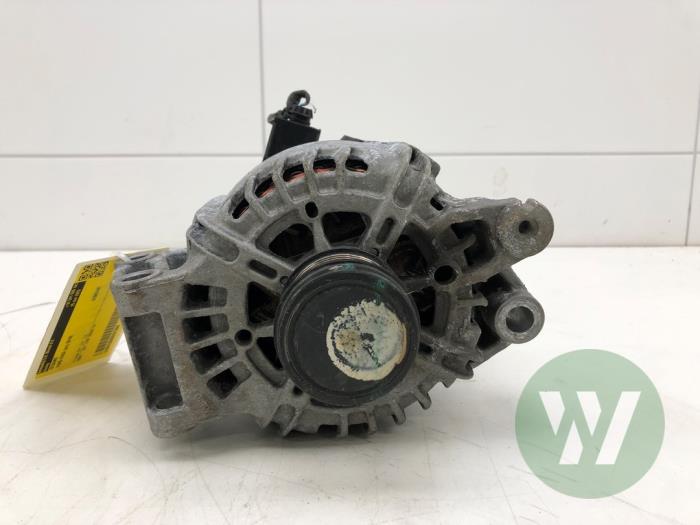 Usagé Dynamo Ford Kuga II (DM2) 1.5 EcoBoost 16V 150 Prix € 72,45 Règlement à la marge proposé par Wessel Parts & Service B.V.