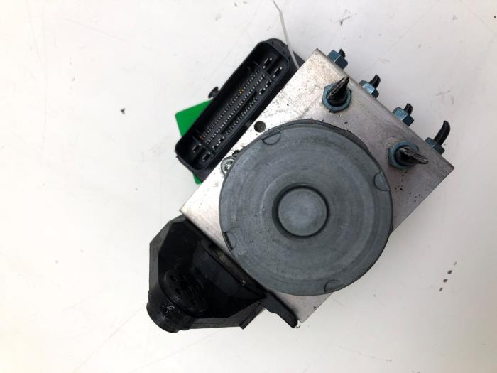 Gebrauchte ABS Pumpe Audi A4 Avant (B9) 1.4 TFSI 16V Preis € 208,95 Margenregelung angeboten von Wessel Parts & Service B.V.