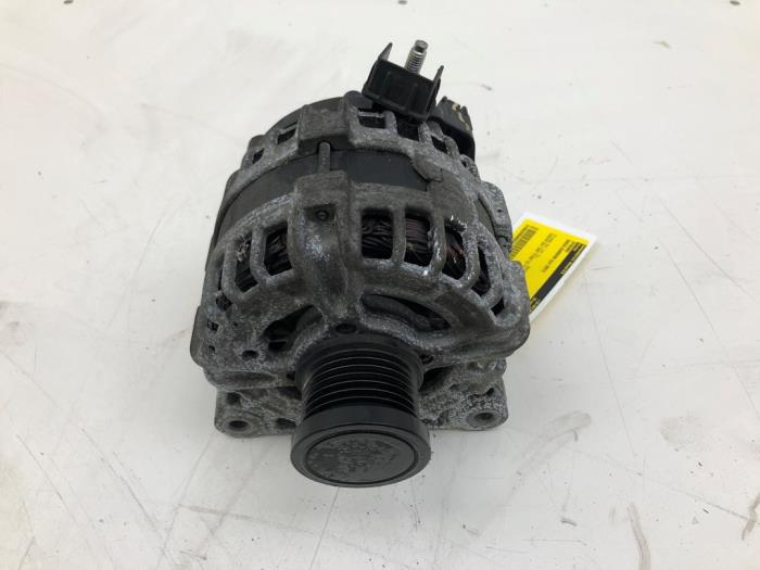 Begagnade Dynamo Dacia Sandero III 1.0 TCe 90 12V Pris € 103,95 Marginaltabell erbjuds av Wessel Parts & Service B.V.