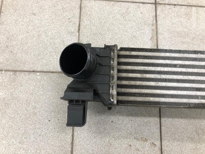 Usados Intercooler Peugeot Boxer (U9) 2.0 BlueHDi 110 Precio € 103,95 Norma de margen ofrecido por Wessel Parts & Service B.V.