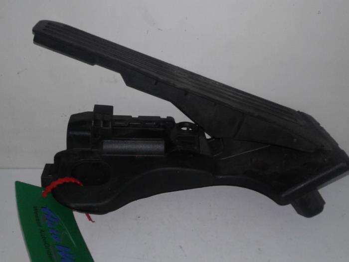 Gebrauchte Gaspedalposition Sensor Volkswagen Caddy Preis € 36,75 Margenregelung angeboten von Wessel Parts & Service B.V.