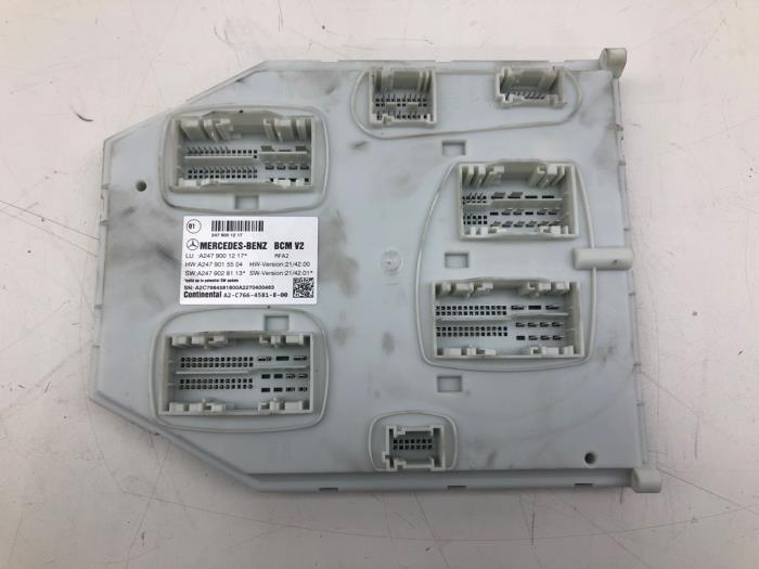 Używane Modul Comfort Mercedes B (W247) 1.3 B-250 e Turbo 16V Cena € 103,95 Procedura marży oferowane przez Wessel Parts & Service B.V.