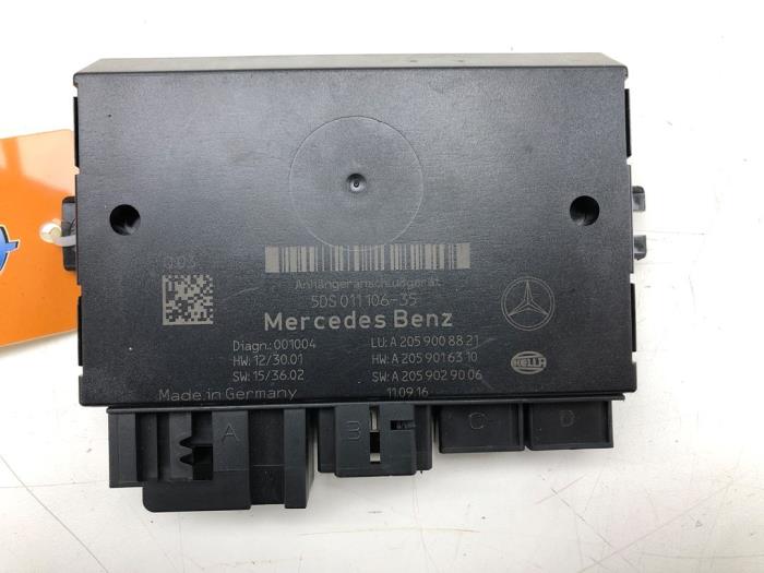 Begagnade Dragkroksmodul Mercedes GLC-Klasse Pris € 131,25 Marginaltabell erbjuds av Wessel Parts & Service B.V.