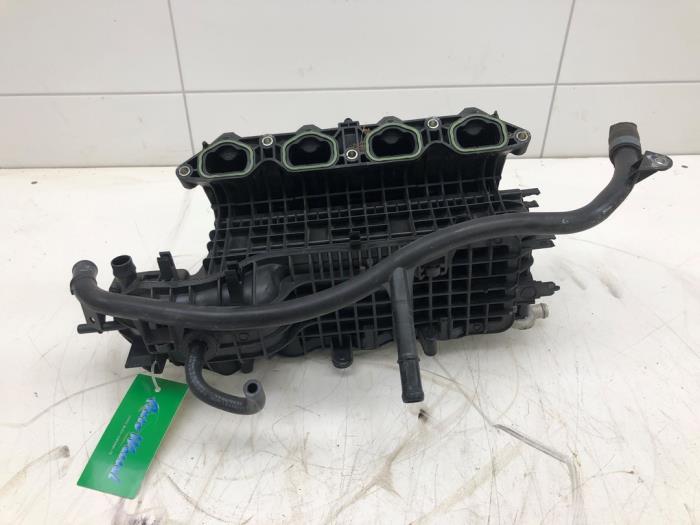 Usados Intercooler Volkswagen Golf VII Variant (AUVV) 1.4 TSI BlueMotion Technology 125 16V Precio € 51,45 Norma de margen ofrecido por Wessel Parts & Service B.V.