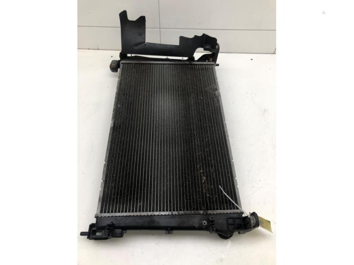 Gebrauchte Kühler Fiat Punto III (199) 0.9 TwinAir Turbo 100 Preis € 82,95 Margenregelung angeboten von Wessel Parts & Service B.V.