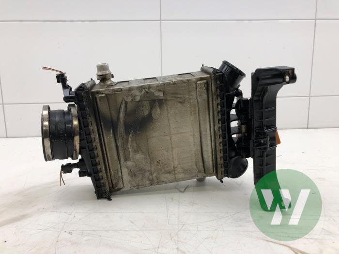 Usados Intercooler Mercedes GLC AMG (X253) 3.0 43 AMG V6 Turbo 4-Matic Precio € 156,45 Norma de margen ofrecido por Wessel Parts & Service B.V.