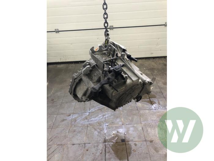 Gebrauchte Getriebe Mercedes A (W168) 1.4 A-140 Preis € 313,95 Margenregelung angeboten von Wessel Parts & Service B.V.