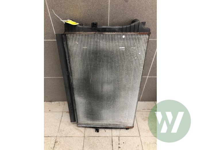 Used Radiator Volkswagen Golf VII Variant (AUVV) 1.4 TSI 16V Price € 61,95 Margin scheme offered by Wessel Parts & Service B.V.
