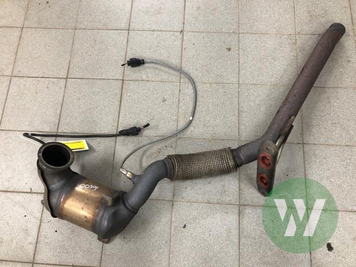Usagé Catalyseur Volkswagen Golf VII Variant (AUVV) 1.4 TSI 16V Prix € 236,25 Règlement à la marge proposé par Wessel Parts & Service B.V.