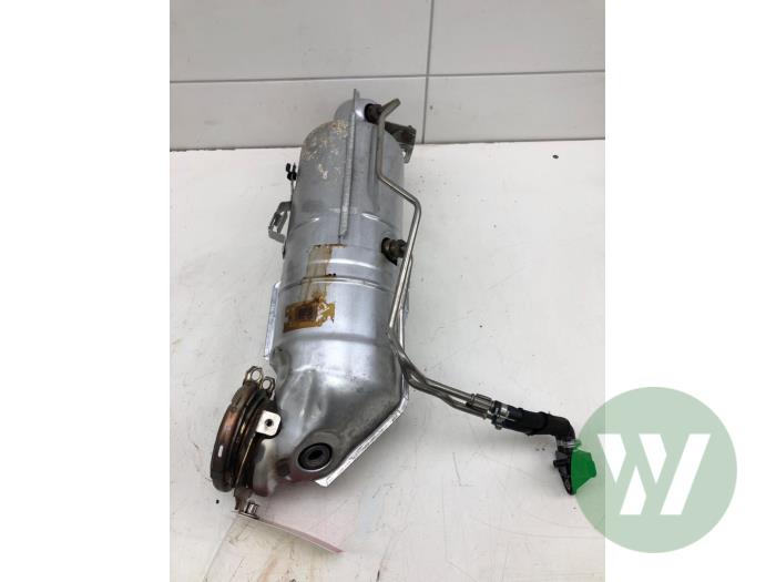 Usagé Catalyseur Opel Astra L Sports Tourer (F4/FC/FN/FR) 1.2 Turbo 110 12V Prix € 471,45 Règlement à la marge proposé par Wessel Parts & Service B.V.