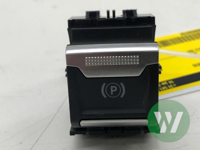 Gebrauchte Handbremse Schalter Opel Astra L Sports Tourer (F4/FC/FN/FR) 1.2 Turbo 110 12V Preis € 30,45 Margenregelung angeboten von Wessel Parts & Service B.V.