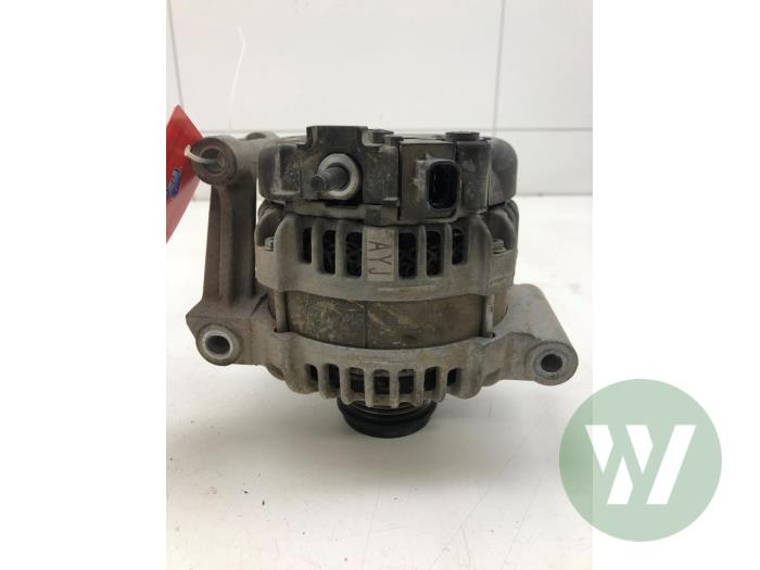 Usagé Dynamo Opel Astra Prix € 40,95 Règlement à la marge proposé par Wessel Parts & Service B.V.